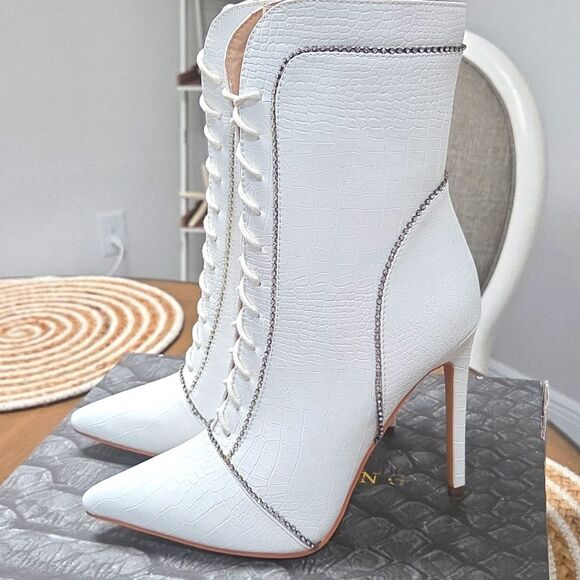 Azalea Wang Nights In Vegas Whitecroc Stiletto Boot,NIB - Picture 7 of 8